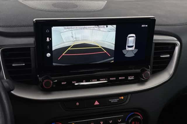 Kia Ceed Sportswagon (2023) thumbnail 15