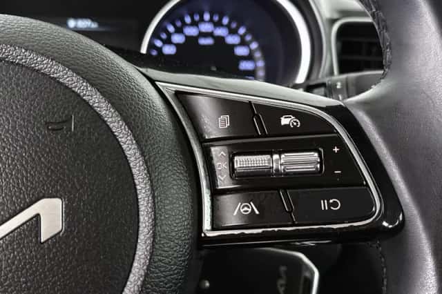 Kia Ceed Sportswagon (2023) thumbnail 25
