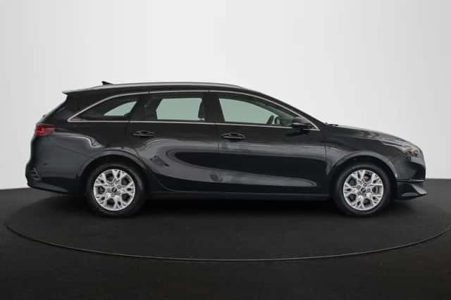Kia Ceed Sportswagon (2023) thumbnail 28