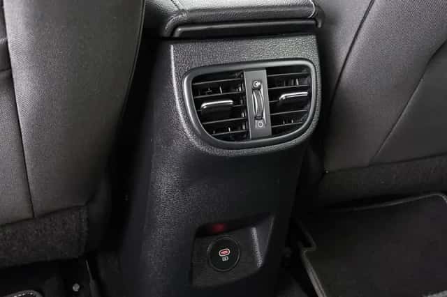 Kia Ceed Sportswagon (2023) thumbnail 29