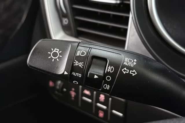 Kia Ceed Sportswagon (2023) thumbnail 35