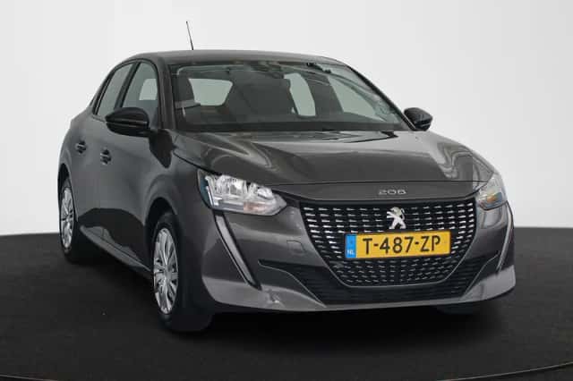 Peugeot 208 (2023) thumbnail 2