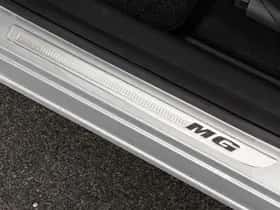 MG MG HS (2022) thumbnail 25