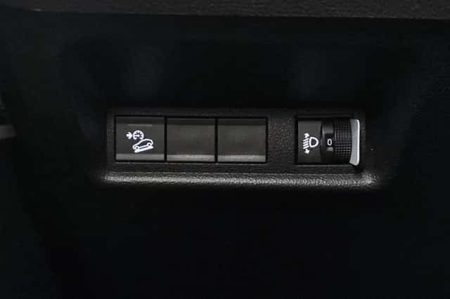 Jeep Avenger (2025) thumbnail 23