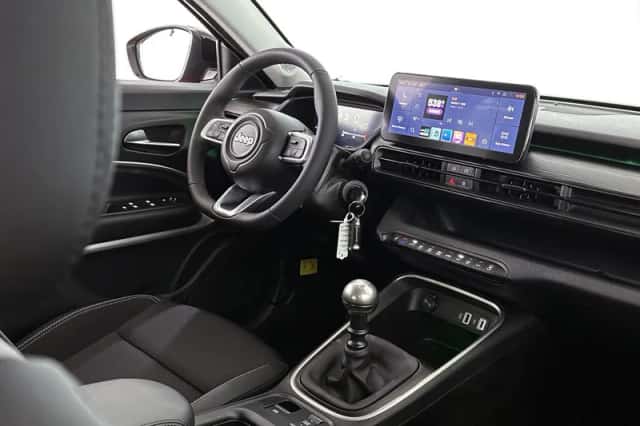 Jeep Avenger (2025) thumbnail 38
