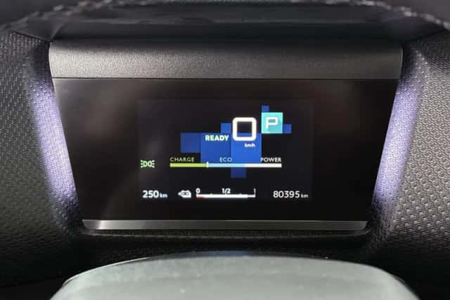 Citroën ë-C4 (2022) thumbnail 11