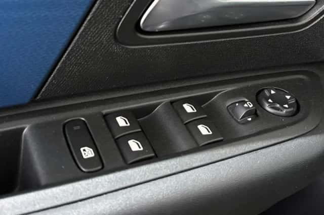 Citroën ë-C4 (2022) thumbnail 31