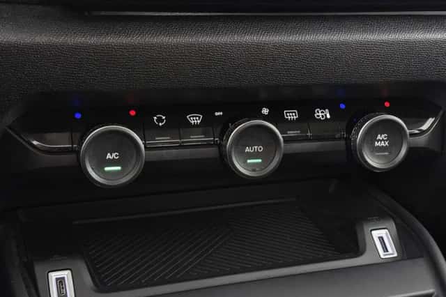 Citroën ë-C4 (2022) thumbnail 41
