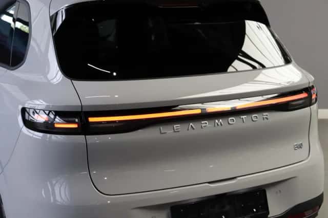 Leapmotor B10 (2026) thumbnail 6