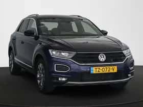 Volkswagen T-Roc (2018) thumbnail 2