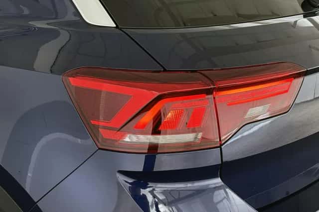 Volkswagen T-Roc (2018) thumbnail 19