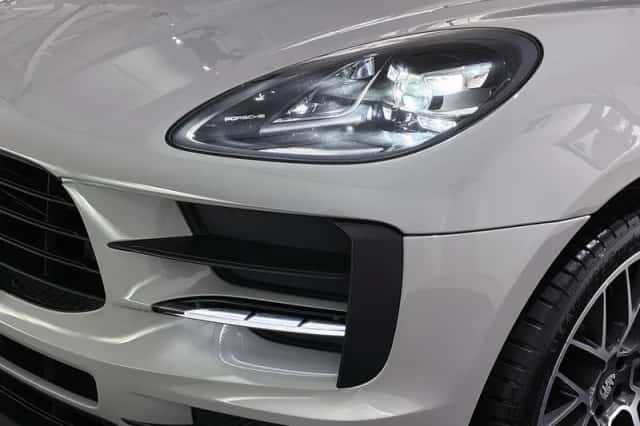 Porsche Macan (2020) thumbnail 21