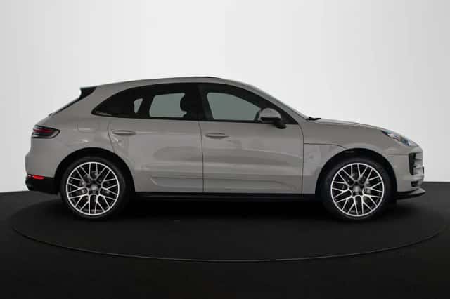 Porsche Macan (2020) thumbnail 34