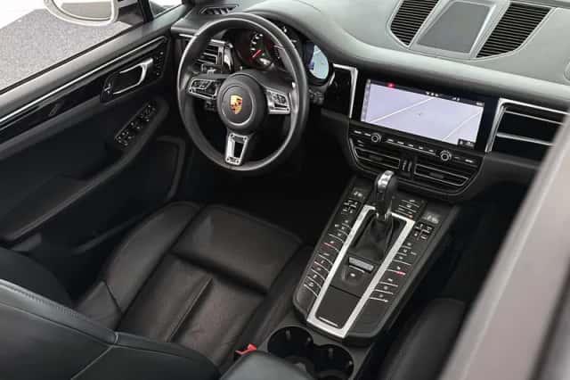 Porsche Macan (2020) thumbnail 42