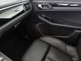 Porsche Macan (2020) thumbnail 43
