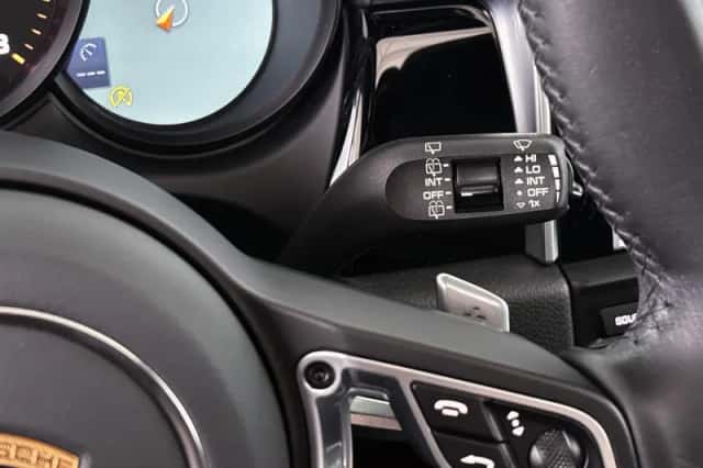 Porsche Macan (2020) thumbnail 45