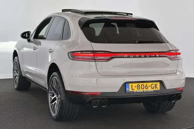 Porsche Macan (2020) thumbnail 48