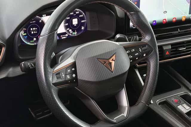 CUPRA Leon Sportstourer (2023) thumbnail 12