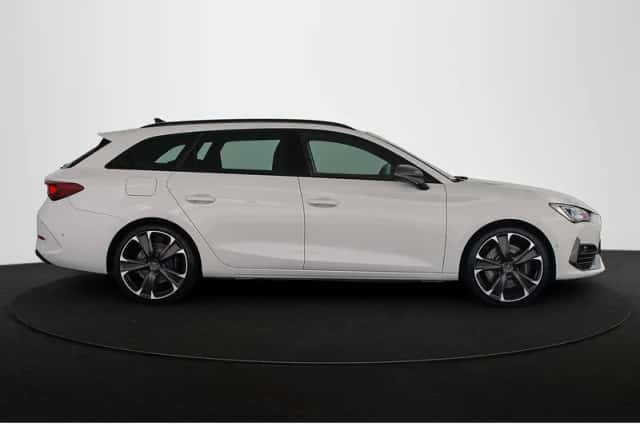 CUPRA Leon Sportstourer (2023) thumbnail 34