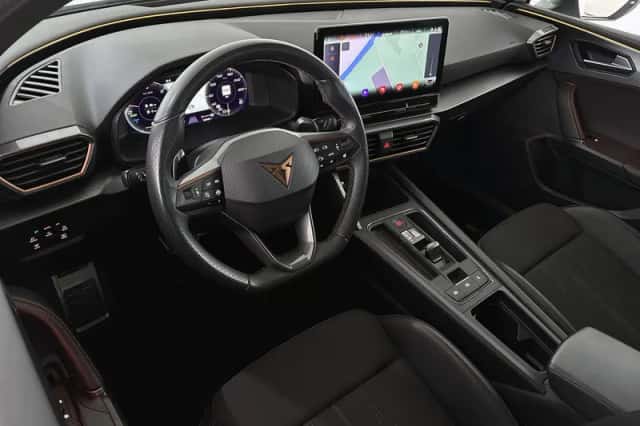 CUPRA Leon Sportstourer (2023) thumbnail 5