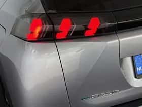 Peugeot e-2008 (2020) thumbnail 20