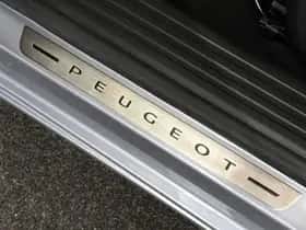 Peugeot e-2008 (2020) thumbnail 23