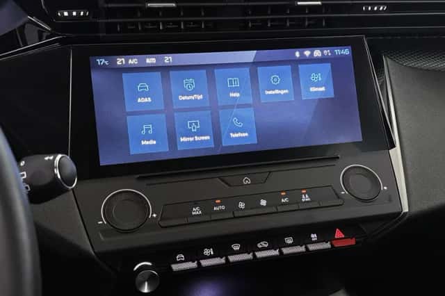Peugeot 308 (2024) thumbnail 12