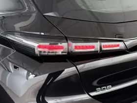 Peugeot 308 (2024) thumbnail 18
