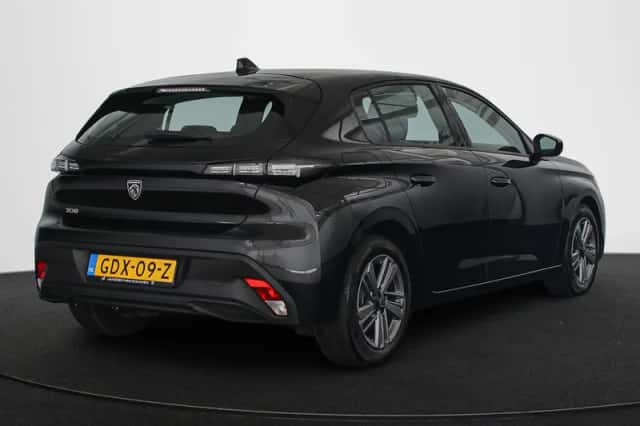 Peugeot 308 (2024) thumbnail 3