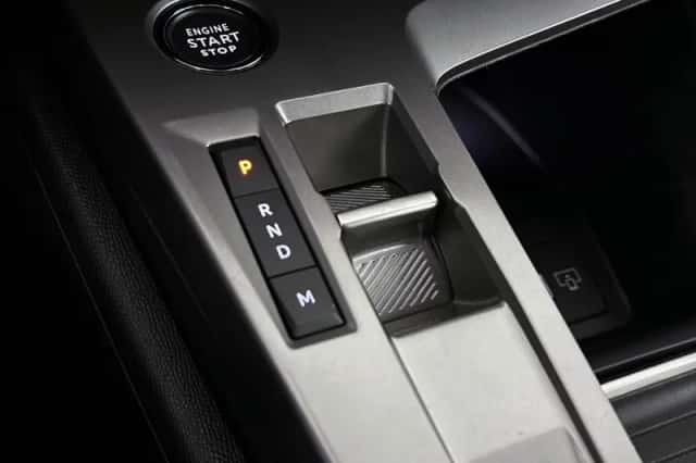 Peugeot 308 (2024) thumbnail 22