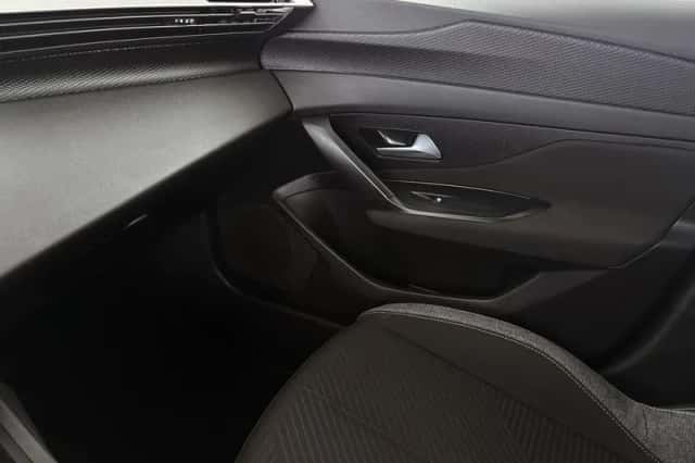 Peugeot 308 (2024) thumbnail 29