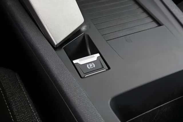 Peugeot 308 (2024) thumbnail 30