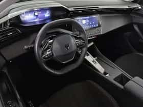 Peugeot 308 (2024) thumbnail 5