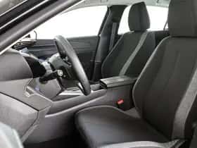 Peugeot 308 (2024) thumbnail 6