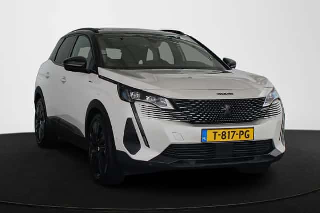 Peugeot 3008 (2021) thumbnail 2