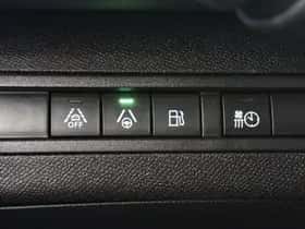 Peugeot 3008 (2021) thumbnail 30