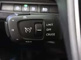 Peugeot 3008 (2021) thumbnail 33