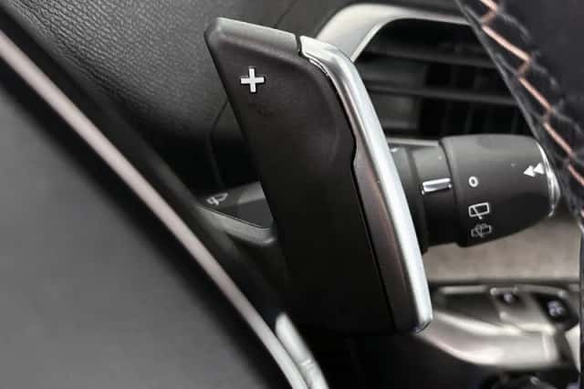 Peugeot 3008 (2021) thumbnail 49