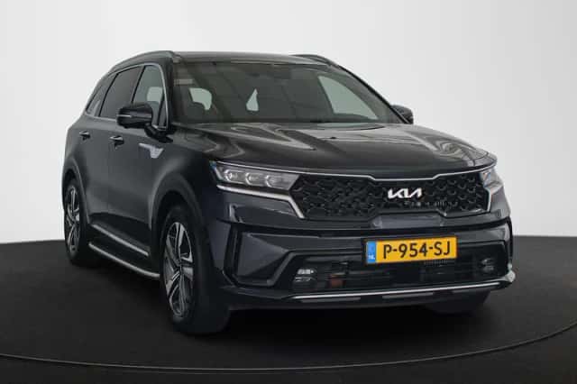 Kia Sorento (2022) thumbnail 2