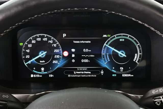 Kia Sorento (2022) thumbnail 12