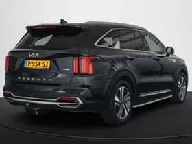 Kia Sorento (2022) thumbnail 3