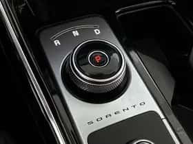 Kia Sorento (2022) thumbnail 32
