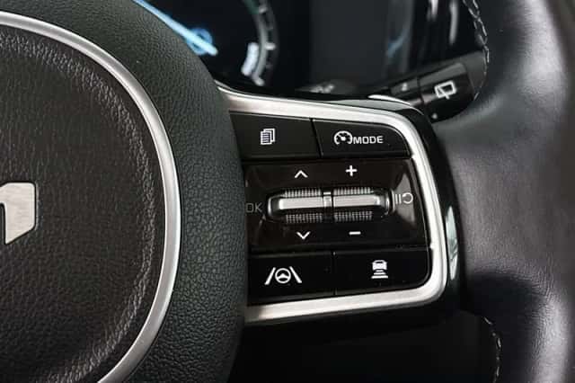 Kia Sorento (2022) thumbnail 34