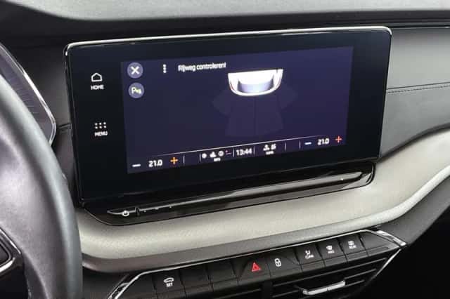 Škoda Octavia (2024) thumbnail 16