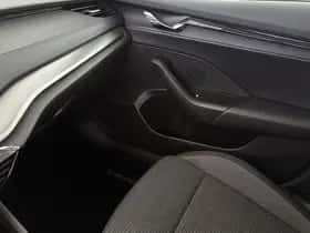 Škoda Octavia (2024) thumbnail 20