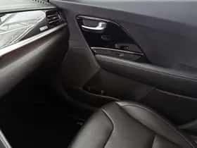 Kia Niro (2021) thumbnail 36