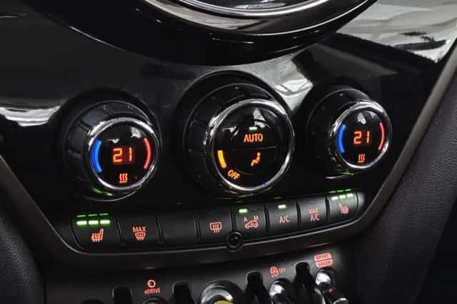MINI Countryman (2021) thumbnail 23