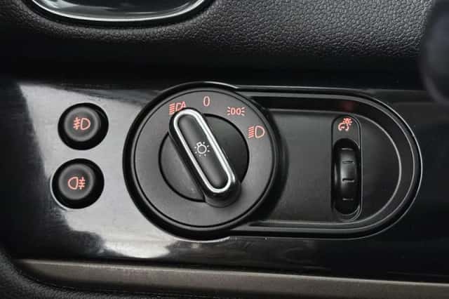 MINI Countryman (2021) thumbnail 25