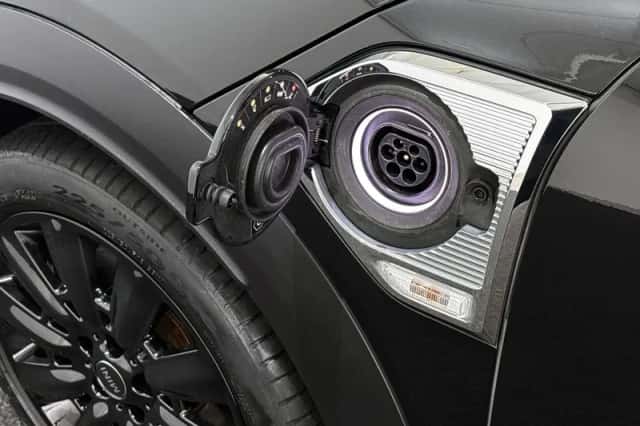 MINI Countryman (2021) thumbnail 29