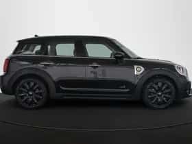 MINI Countryman (2021) thumbnail 32